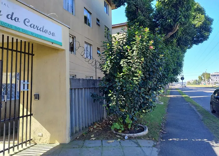 Apto Bem Localizado Em